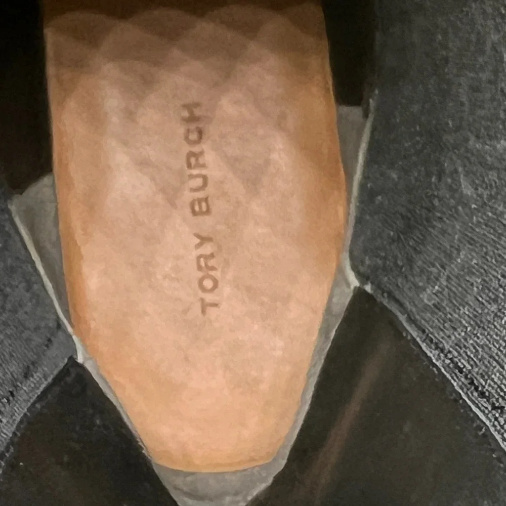Tory Burch Benton Pull On Chelsea Boots Women's 9.5‎ Black Leather Tall Platform
